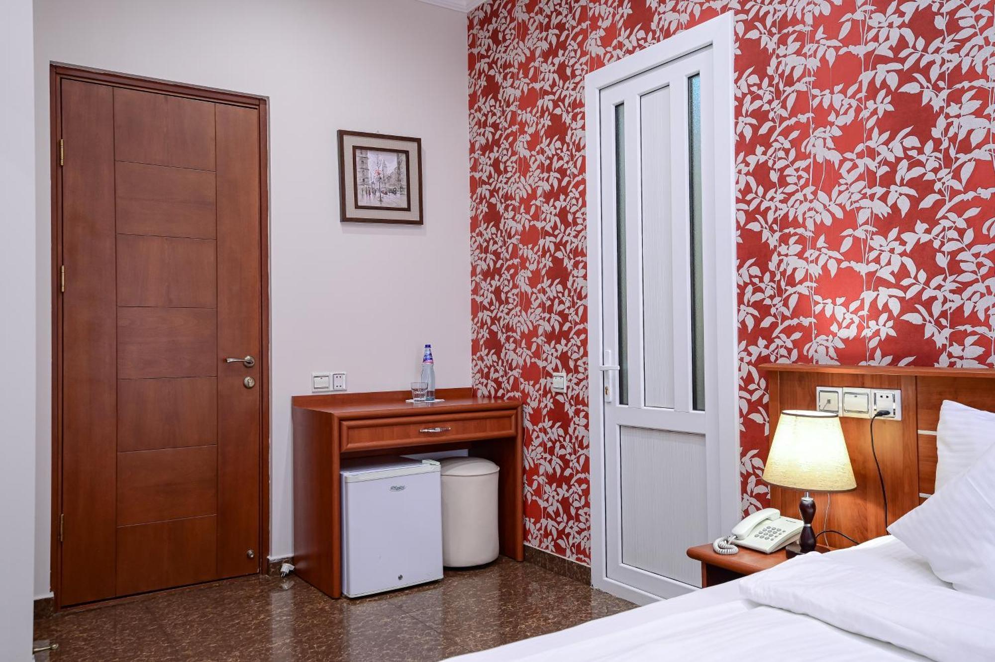 Mia Casa Hotel Erévan Extérieur photo