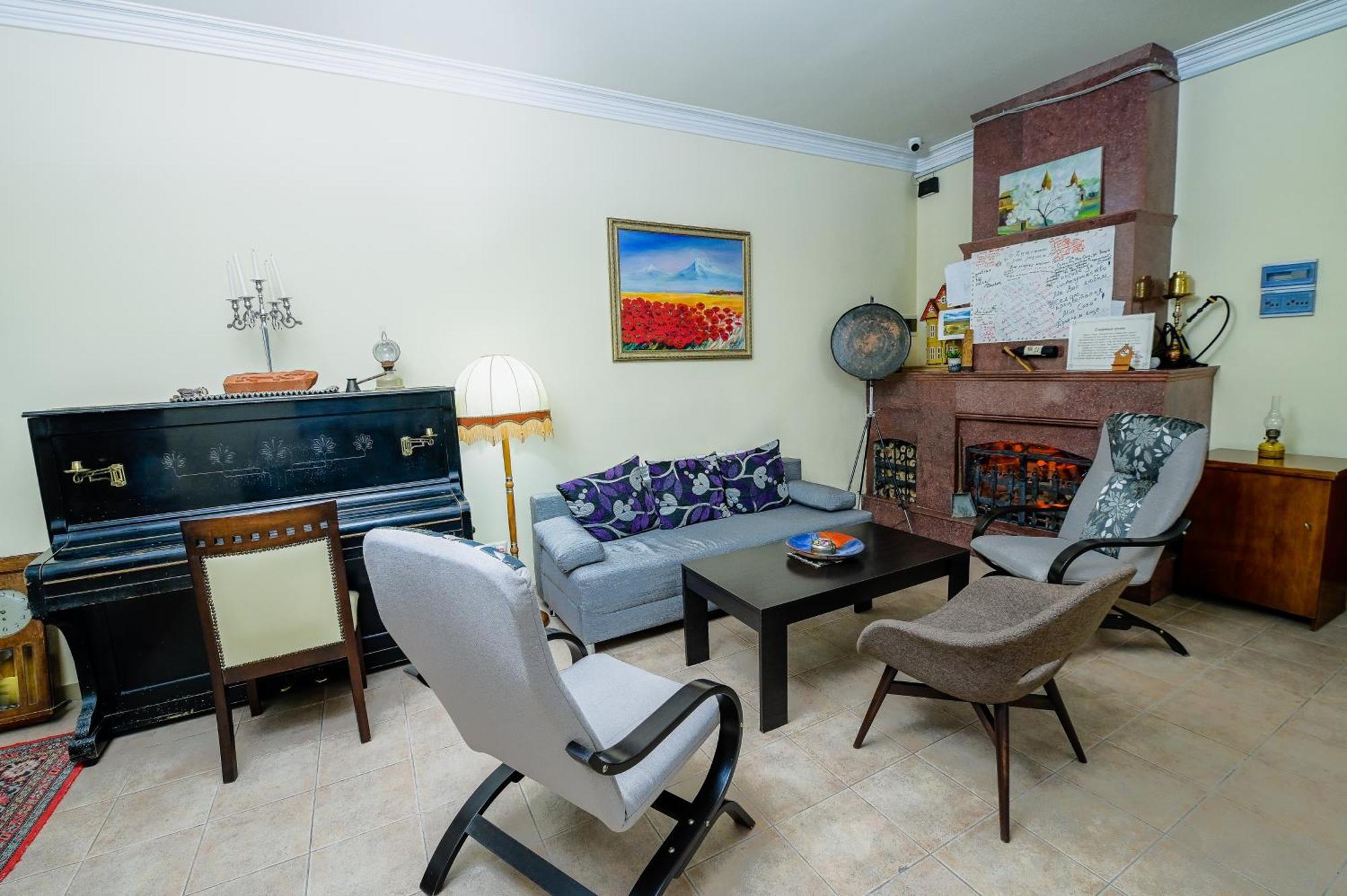Mia Casa Hotel Erévan Extérieur photo