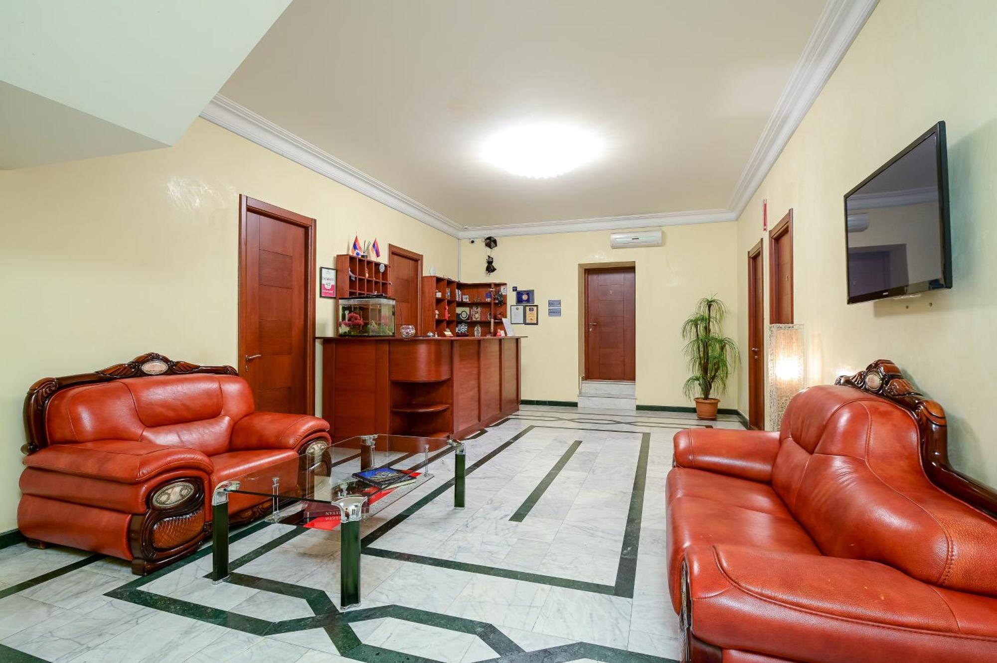 Mia Casa Hotel Erévan Extérieur photo