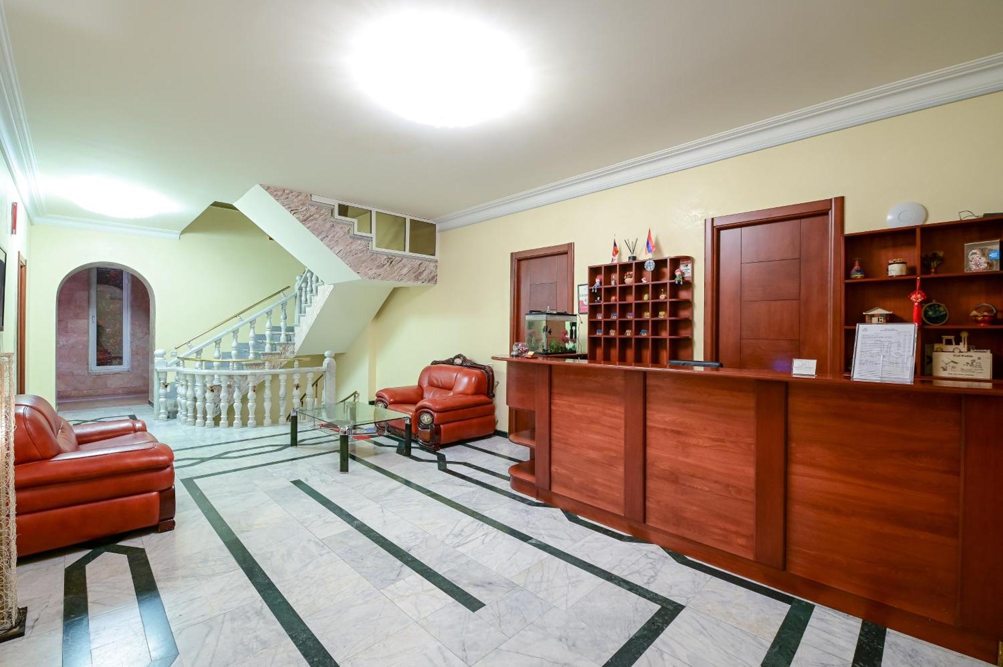 Mia Casa Hotel Erévan Extérieur photo